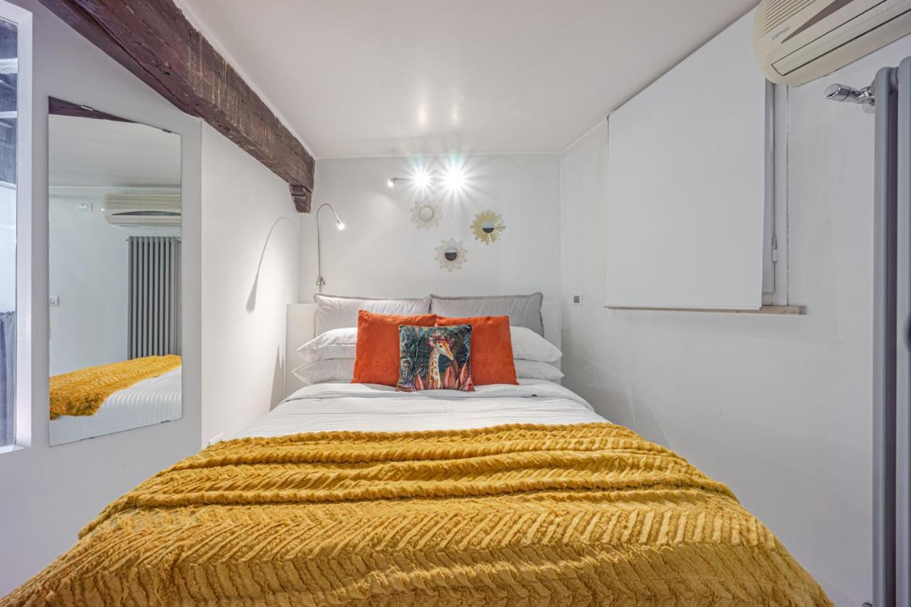 Lucrezia Apartment - Close To Piazza Navona Rom Exteriör bild