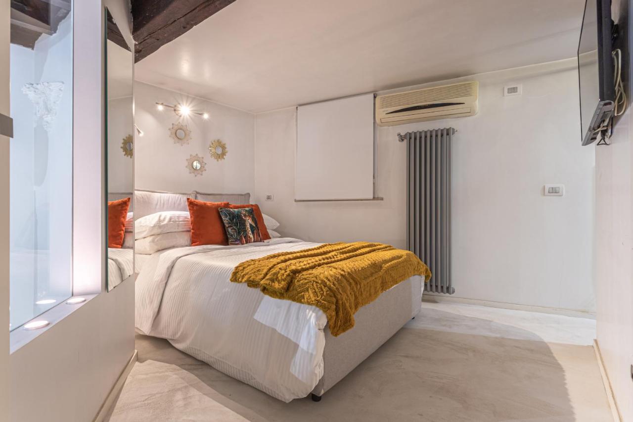 Lucrezia Apartment - Close To Piazza Navona Rom Exteriör bild